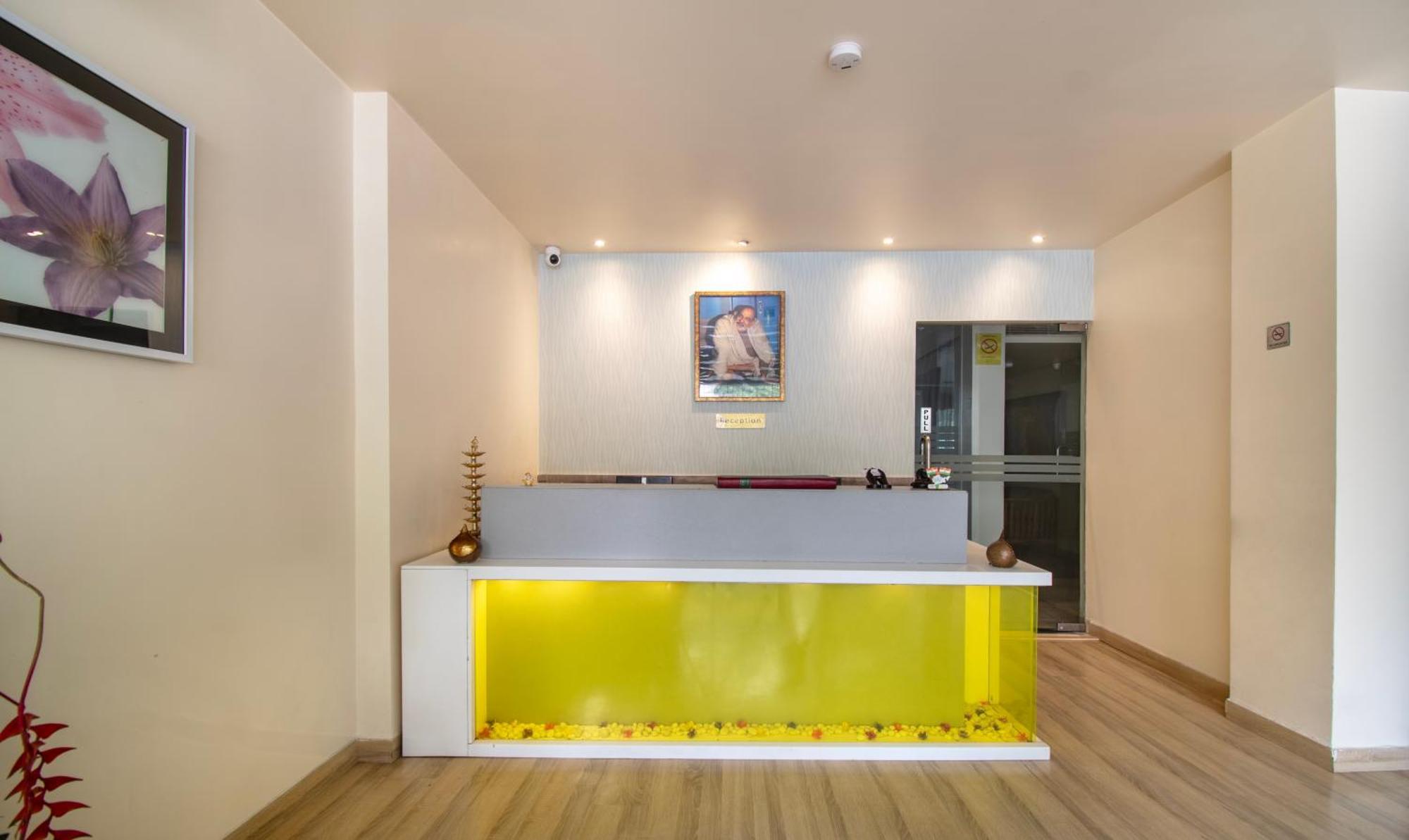 Treebo Cabana Neu-Delhi Exterior foto